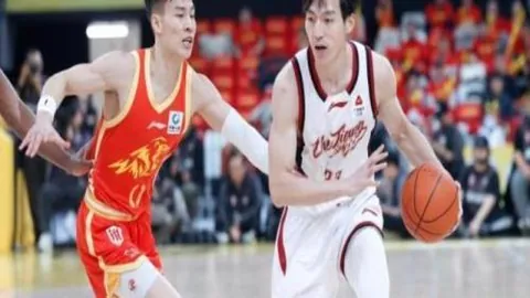 中国男篮集体发力，京报体育记录新周期首胜佳话